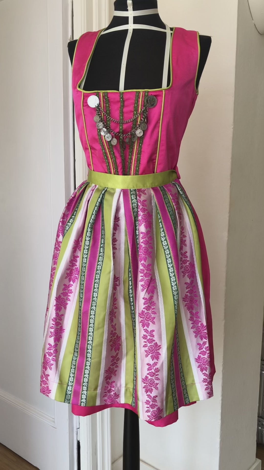 The Mini Dirndl Handmade transformation Jacket